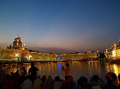 Diwali nähert sich im Sonnenuntergang seinem Höhepunkt