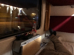 Gemütliches Bett