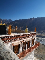  Auf dem Dach des Klosters