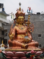  Statue