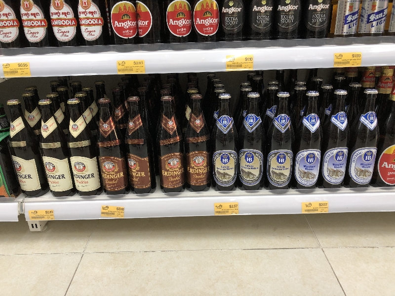 Welch vertrauter Blick im Supermarkt in Phnom Phen