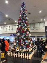 Weihnachtsbaum Manila Airport