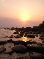 Romantischer Sonnenuntergang in Goa