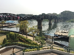  Die Berühmte River Kwai Bridge